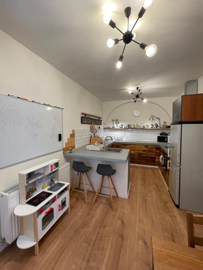 Central Retro Apartment Сибиу Екстериор снимка