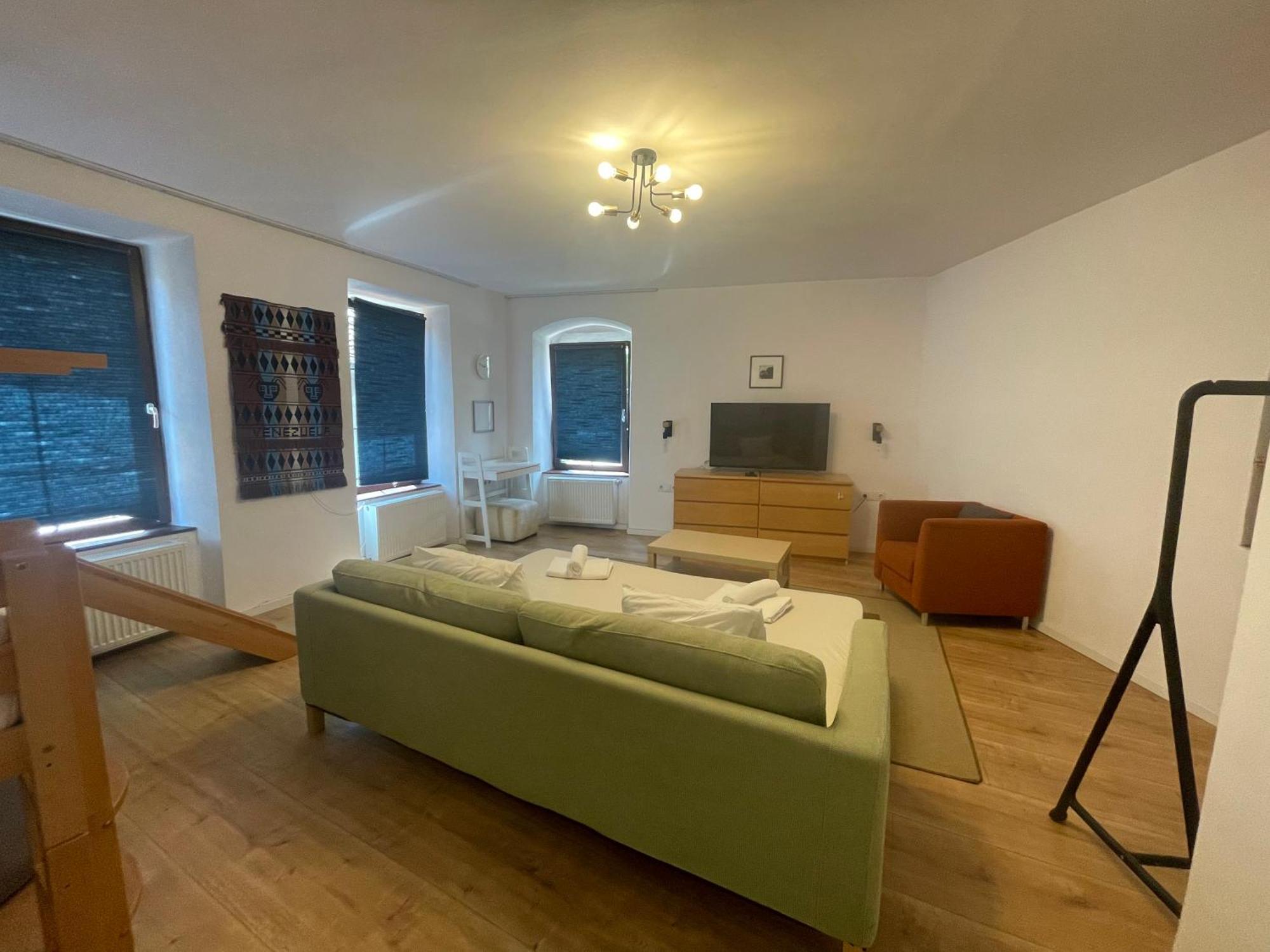 Central Retro Apartment Сибиу Екстериор снимка